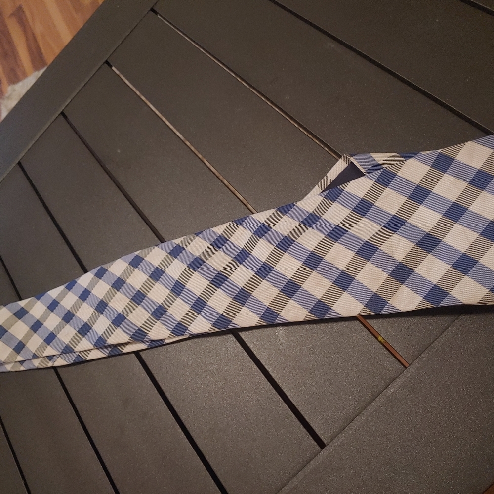 Tie